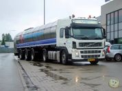 049 - Volvo FM RMO trekker met 3 as tankoplegger FrieslandCampina Germ